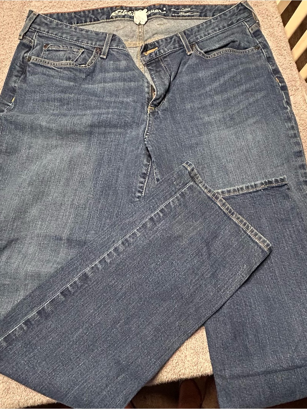 Ladies Eddie Bauer jeans.